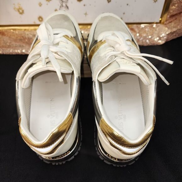 Authentic Louis Vuitton Suede Patent Calfskin Embossed Monogram Run Away Sneake - Picture 13 of 16